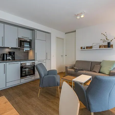 Deichhaeuser Anna Kueste Deichhaeuser Anna Kueste 8-23 贝塞尔