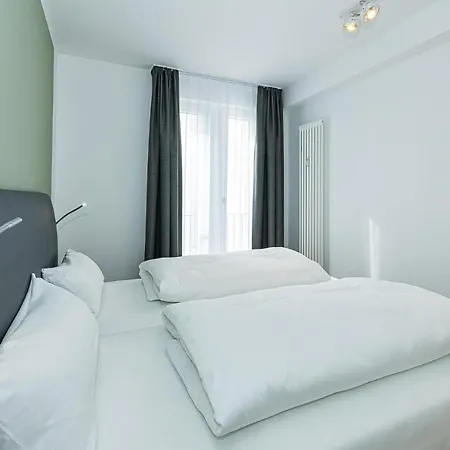 דירה Deichhaeuser Anna Kueste Deichhaeuser Anna Kueste 8-23 בנסרסיל