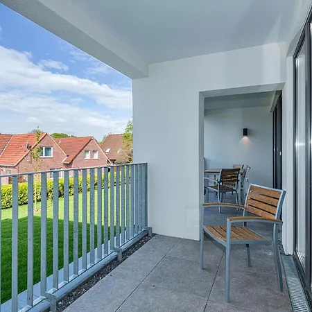 Deichhaeuser Anna Kueste Deichhaeuser Anna Kueste 8-23 בנסרסיל